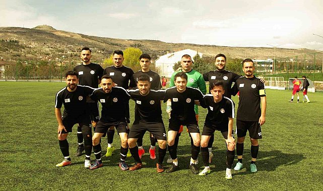 Kayseri 2. Amatör Küme: Güneşli Gençlikspor: 3-Yeni Mahallespor: 2