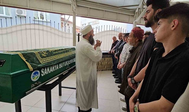 Kazada ölen genç son yolculuğuna uğurlandı