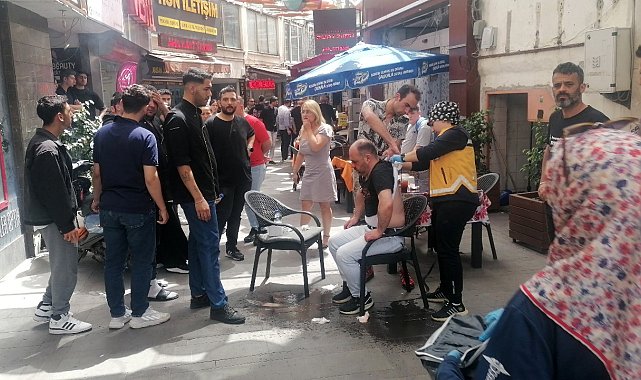 Kebapçı ile çaycının döner çatallı tabela kavgası