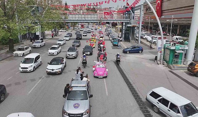 Keçiören Belediye Başkanı Özarslan: "Ant olsun bütün milli bayramlarımızı aynı coşkuyla kutlayacağız"