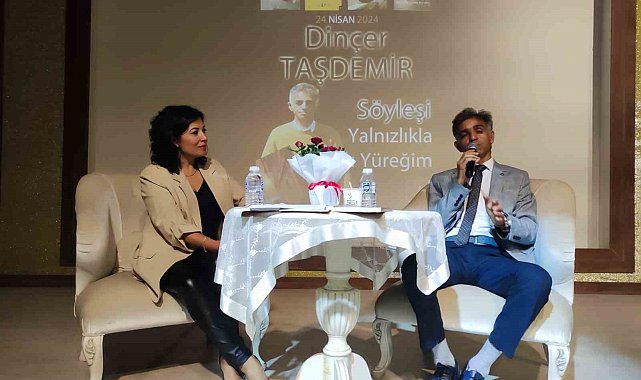 Kitap söyleşisinde sanatçı dayanışması