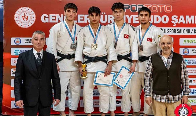 Kocaeli'nin gençleri judoda zirvede