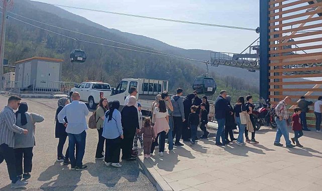 Kocaelilerin teleferik keyfi