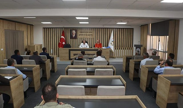 Koçarlı'da yeni dönemin ilk meclis toplantısı yapıldı