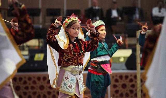 Konya'da 23 Nisan Ulusal Egemenlik ve Çocuk Bayramı coşkuyla kutlandı