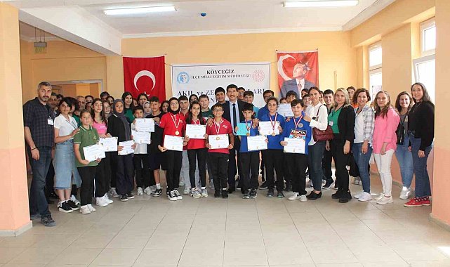 Köyceğiz'de Akıl ve Zeka Oyunları ilçe turnuvası tamamlandı