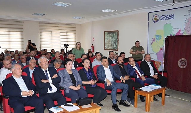 Kozan'da İYİ Parti ve BBP meclis üyeleri CHP'ye geçti