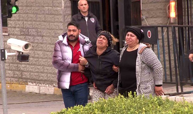 Küçükçekmece&#039;de kazılan çukurda ölen kızın cenazesi adli tıptan alındı