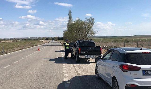 Kulu'da jandarma ekipleri denetimlere devam ediyor