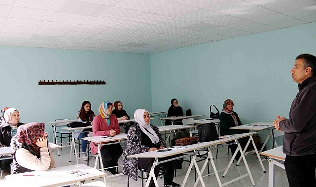 Kütahya OSB'de kadın kaynakçılar yetişiyor