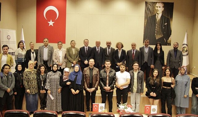 Kütahya'da "Müdafaa-i Milli Teşkilatlanmasından TBMM'nin Doğuşuna Uzanan Yol" konulu konferans