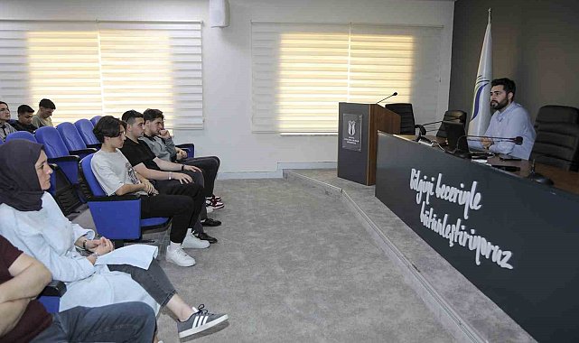 Lise öğrencileri SUBÜ'yü gezerek tanıdı