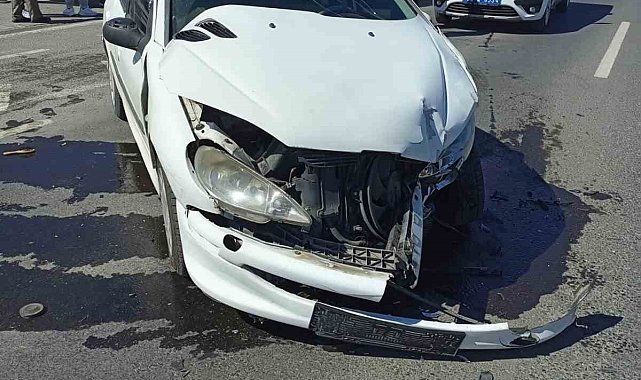 Lüleburgaz'da trafik kazası: 2 yaralı
