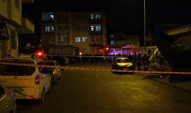 Malatya&#039;da bomba gibi patlayan konteyner halkı sokağa döktü