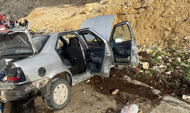 Malatya'da otomobil sulama kanalına devrildi: 6 yaralı