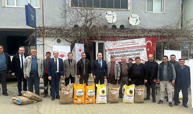Malkara'da yerli ayçiçeği tohumu dağıtımı