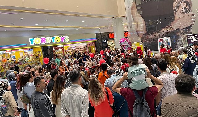 Mardian Mall, 23 Nisan Ulusal Egemenlik ve Çocuk Bayramı'nı renklendirdi