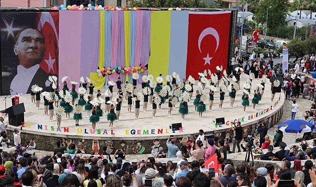 Marmaris'te 23 Nisan coşkuyla kutlandı