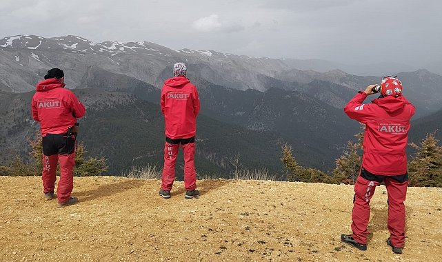 Mersin'de kaybolan emekli öğretim üyesini arama çalışması 4'üncü gününde