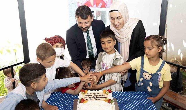 Mersin'de onkoloji tedavisi gören çocuklar için 23 Nisan etkinliği düzenlendi