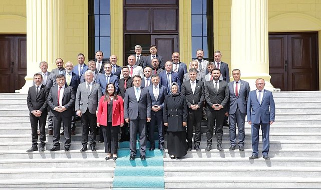 Milletvekili Ahmet Erbaş, ilçe ve belde belediye başkanları Kütahya'da