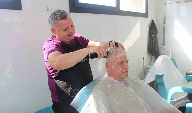 Mobil Kuaför ilçelerde bin 658 vatandaşa hizmet verdi