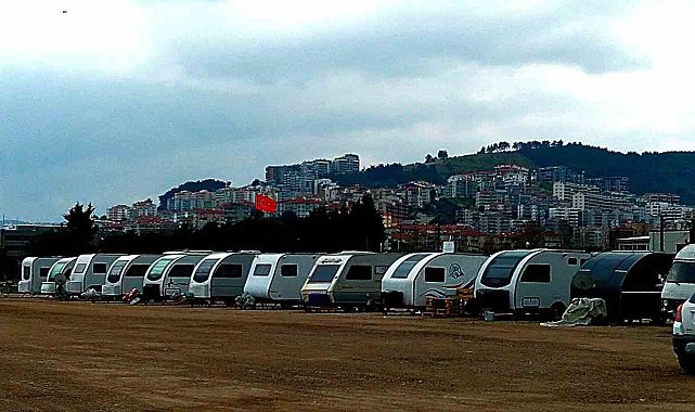 Mudanya 50'den fazla karavana ev sahipliği yapıyor