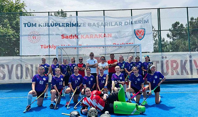 Muğla hokeyde şampiyonluğa yakın