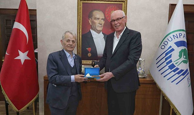 Mustafa Abdülcemil Kırımoğlu'ndan Başkan Kurt'a hayırlı olsun ziyareti