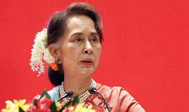 Myanmar'da devrik lider Suu Kyi ev hapsine alındı