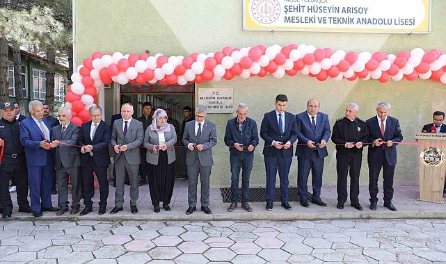 Niğde'de iki okula şehitlerin ismi verildi