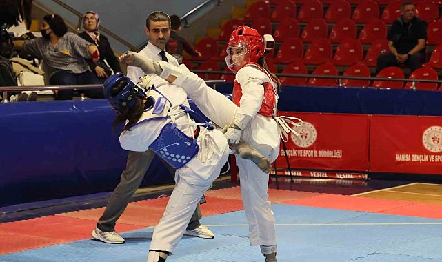Okul sporları tekvando yıldızlar kız ve erkek grup müsabakaları Manisa'da başladı