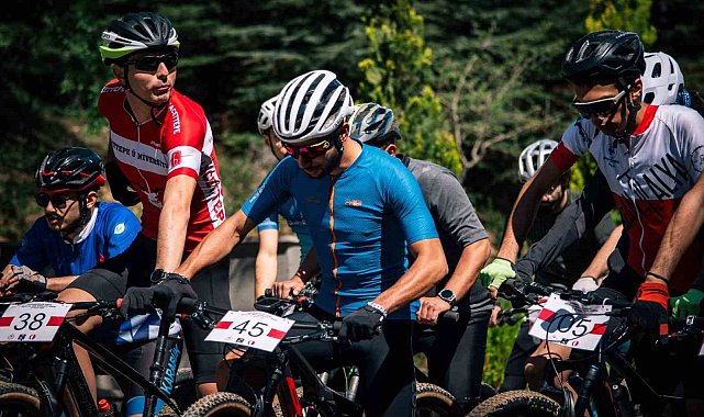 OMÜ'lü sporcuların madalya başarısı