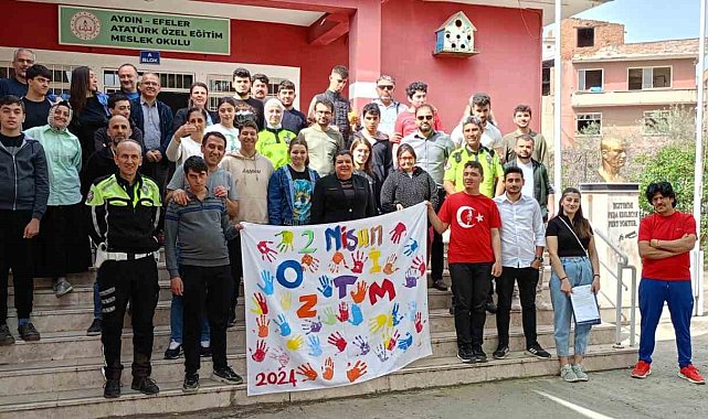 Otizmli çocuklar eğlenerek trafik kurallarını öğrendi