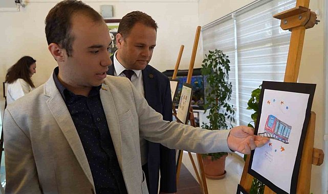 Otizmli üniversite öğrencisi Berkay'ın azmi: Spor ve resim yaparak hayata tutundu