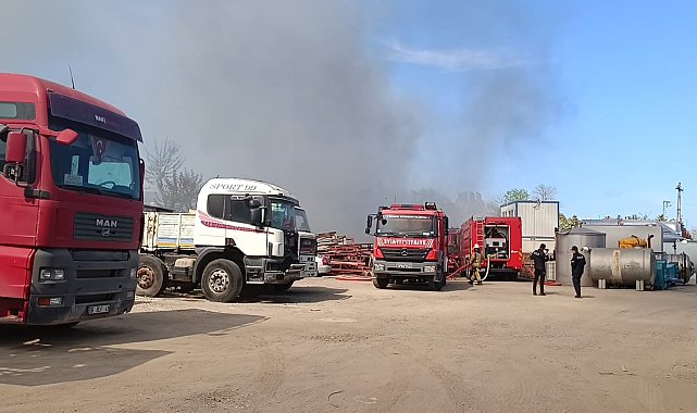 Pendik'te yediemin otoparkında yangın paniği