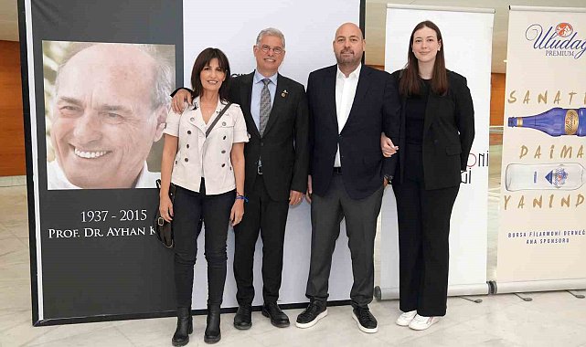 Prof. Dr. Ayhan Kızıl, vefatının 9. yılında senfonik konserle anıldı