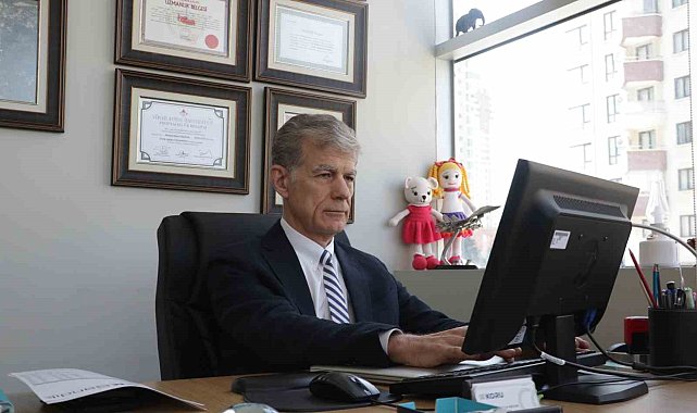Prof. Dr. Taşçılar: "Erken ergenlik günümüzde adeta bir salgın haline gelmiş durumdadır"