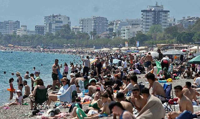 Ramazan Bayramı turizm sektörüne ilaç oldu: 20 milyon üzerinde hareket 150 milyon lira ciro