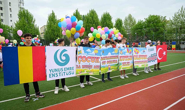 Romanya'da çocuklar 23 Nisan'ı coşkuyla kutladı