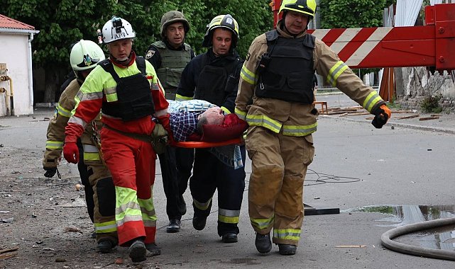 Rusya, Dnipropetrovsk bölgesini vurdu: 8 ölü, 29 yaralı