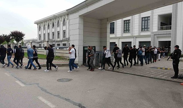 Sahte ilanlarla 52 milyonluk vurgun yapan 44 şüpheli tutuklandı