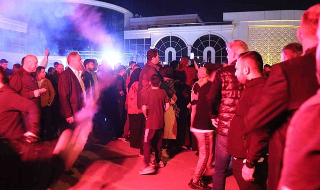 Sakarya'da 11 ilçenin belediye başkanı değişti, Cumhur İttifakı 7 ilçeyi kaybetti