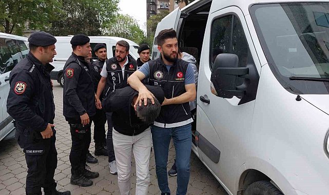 Samsun'da uyuşturucu operasyonunda gözaltına alınan 7 kişi adliyeye sevk edildi