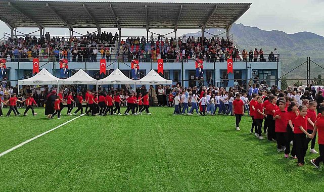 Sason'da 23 Nisan Ulusal Egemenlik ve Çocuk Bayramı kutlandı