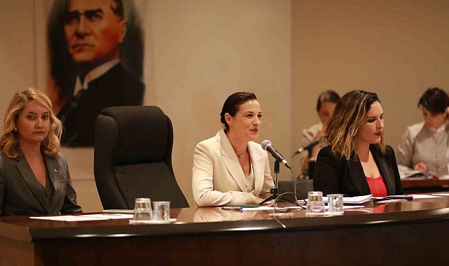 Selçuk'ta yeni dönemin ilk meclis toplantısı