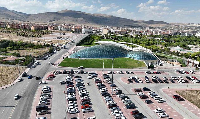 Selçuklu'nun sembol mekanlarına yoğun ilgi