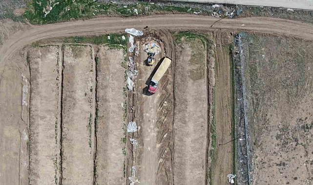 Silolara sığmayınca toprağa gömülmüştü