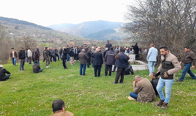 Sinop'ta bayram acıya dönüştü: 3 çocuk annesi kadın kazada hayatını kaybetti