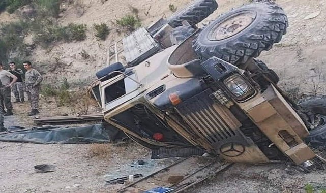 Şırnak'ta askeri araç devrildi: 2 asker şehit oldu, 2 asker yaralı